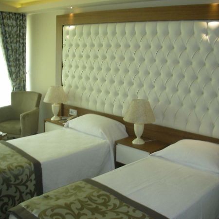 Esila Hotel Ankara Buitenkant foto